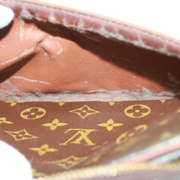 LOUIS VUITTON Monogram Compiegne 28 Clutch Bag - Picture 10 of 15